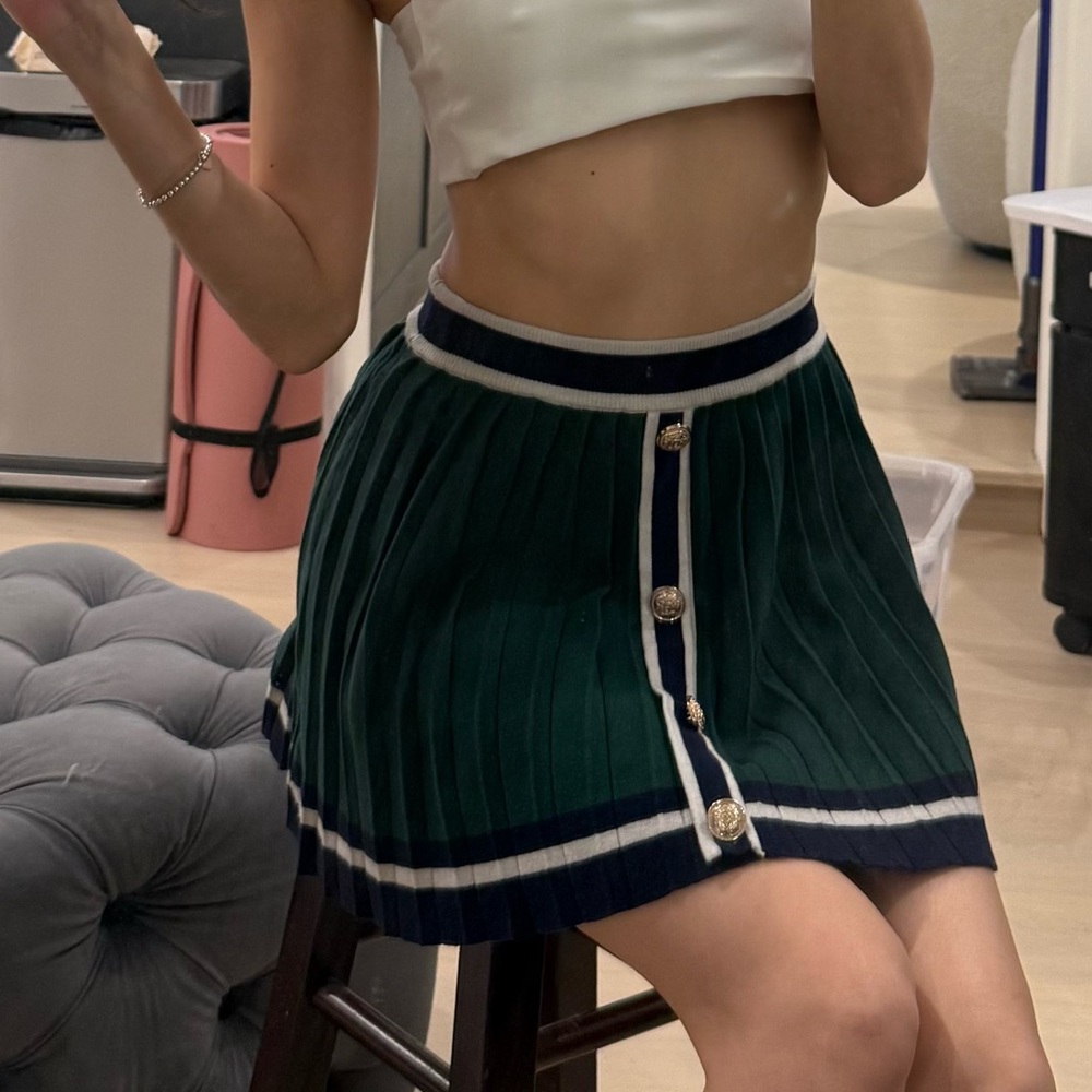 Matching skirt